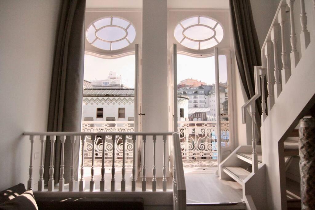 En Un Edificio Senorial: Duplex Totalmente Nuevo. Apartment Vigo Exterior photo